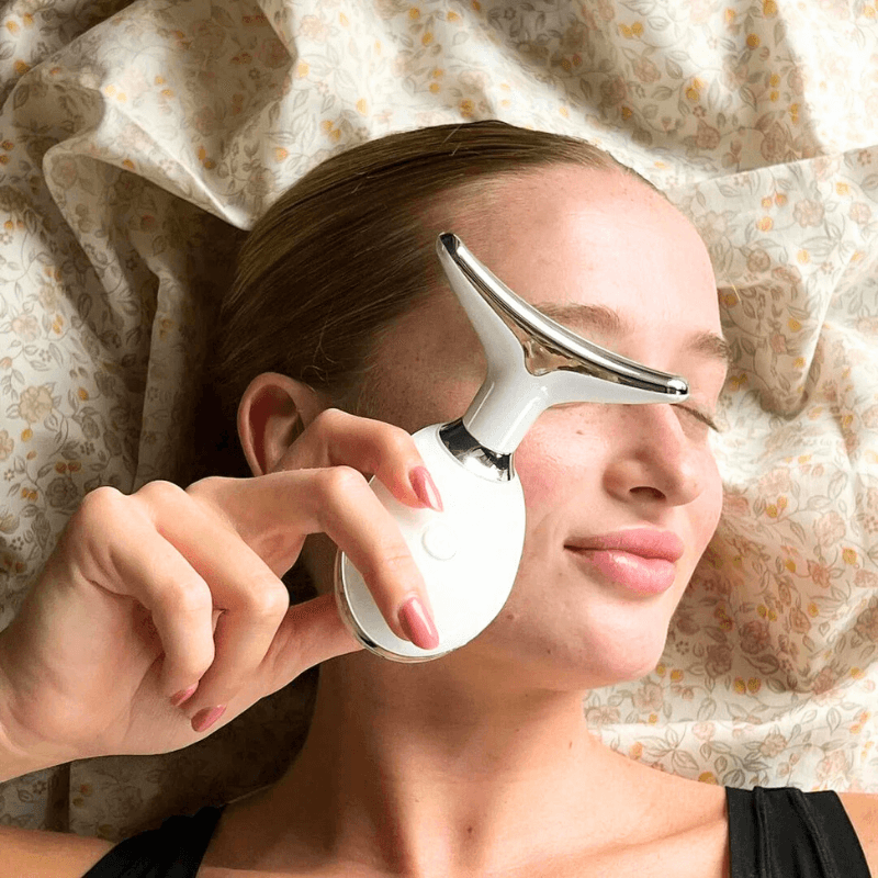 Airase™ LED Light Therapy Face and Neck Massager